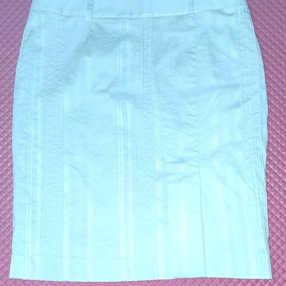 Light Weight Stripe Textured One Button Stretch Jacket & Skirt Suit Set - Picture 5 of 5